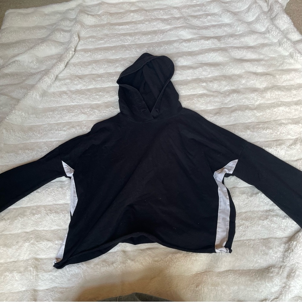 H&M Black and White Women's Sweater